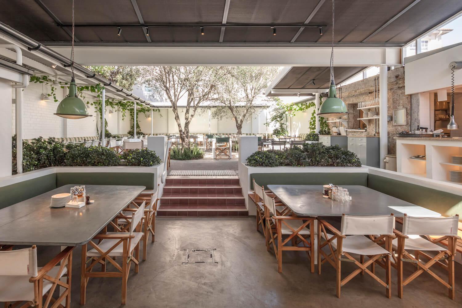 澳大利亚邦迪海边Totti’s餐厅，营造宁静舒适的氛围