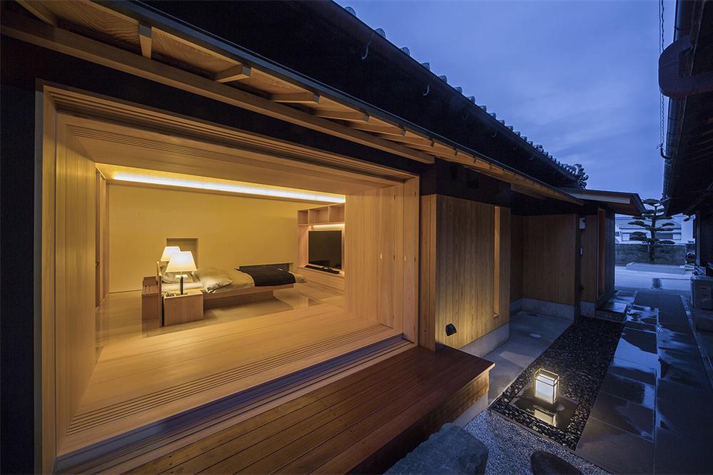 日本樱熙居，营造“月下夜樱”简单而优雅的居所